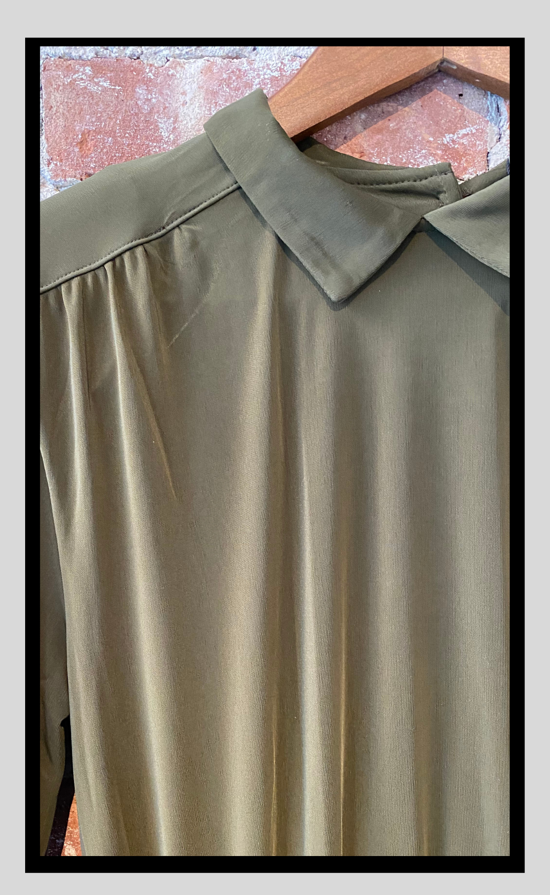 Khaki Dress with Classic Collar L Khaki Dress with Classic Collar L